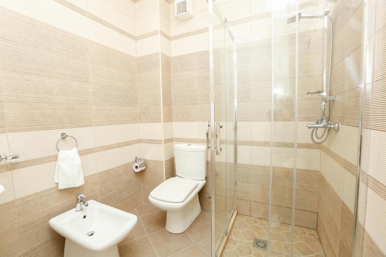 Miku Apartment -Outstanding Apartment At Taiwan Тирана Экстерьер фото